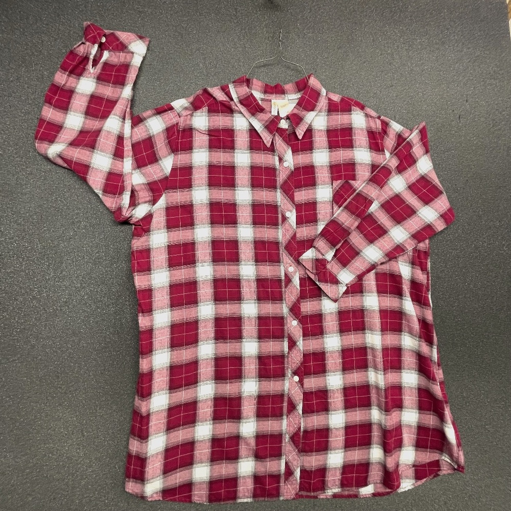Brand: Ambrielle , Size: Not Tagged, appears to be 1X, Color:Red,White